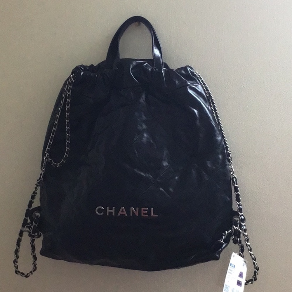 NWT Chanel 22 backpack